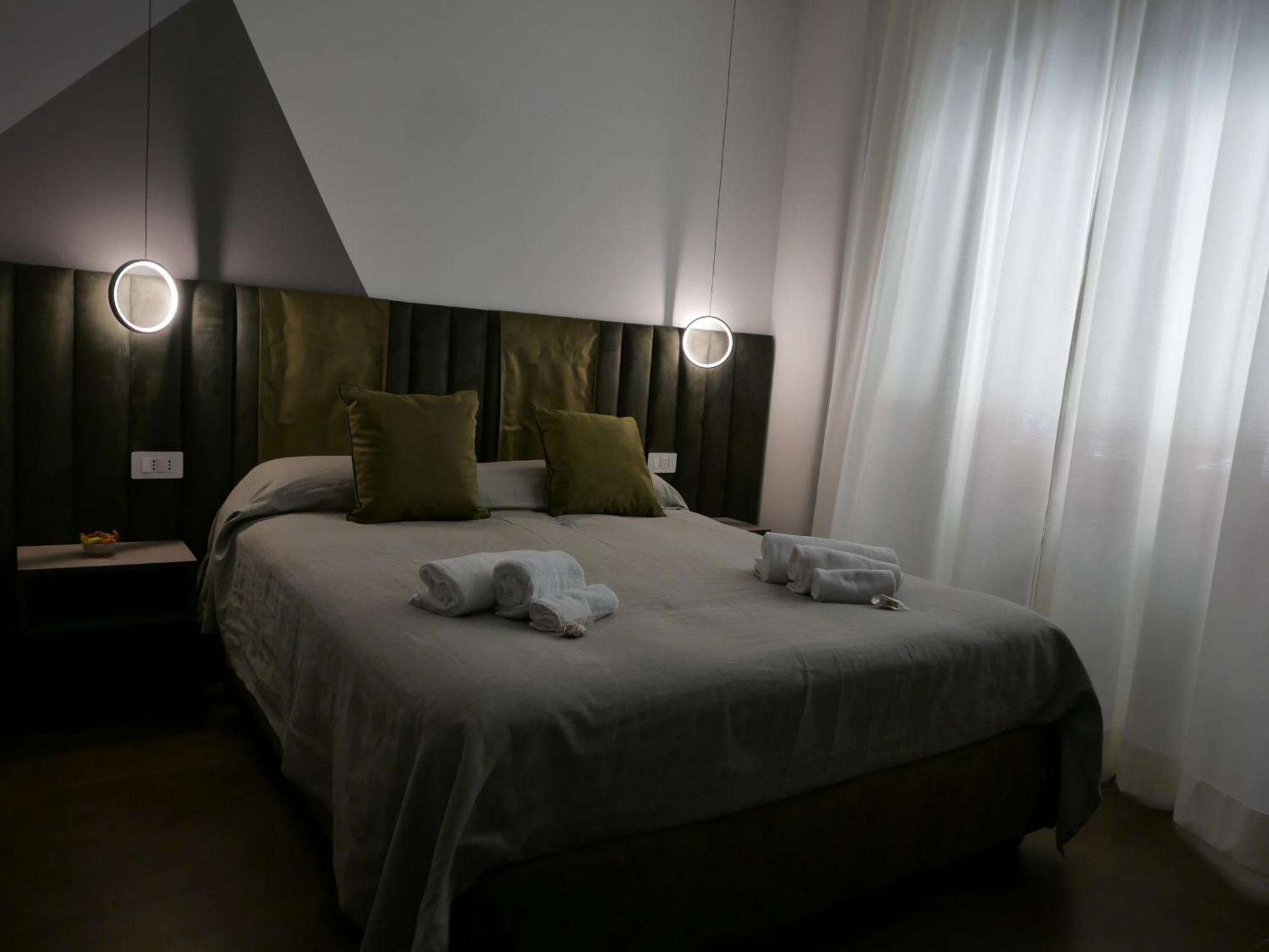 Re Lazzarone Suite Napels Buitenkant foto